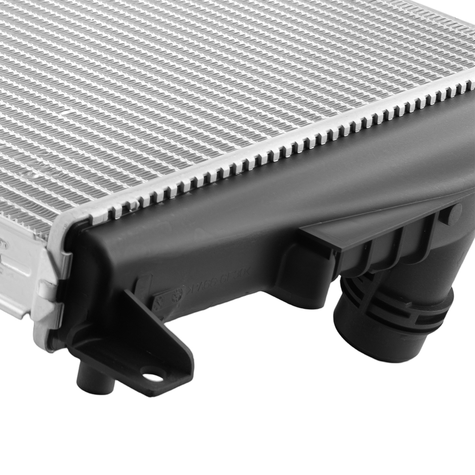 Aluminum Engine Radiator for BMW 3 Series F30 F35 2.0 2012+ 17117600520