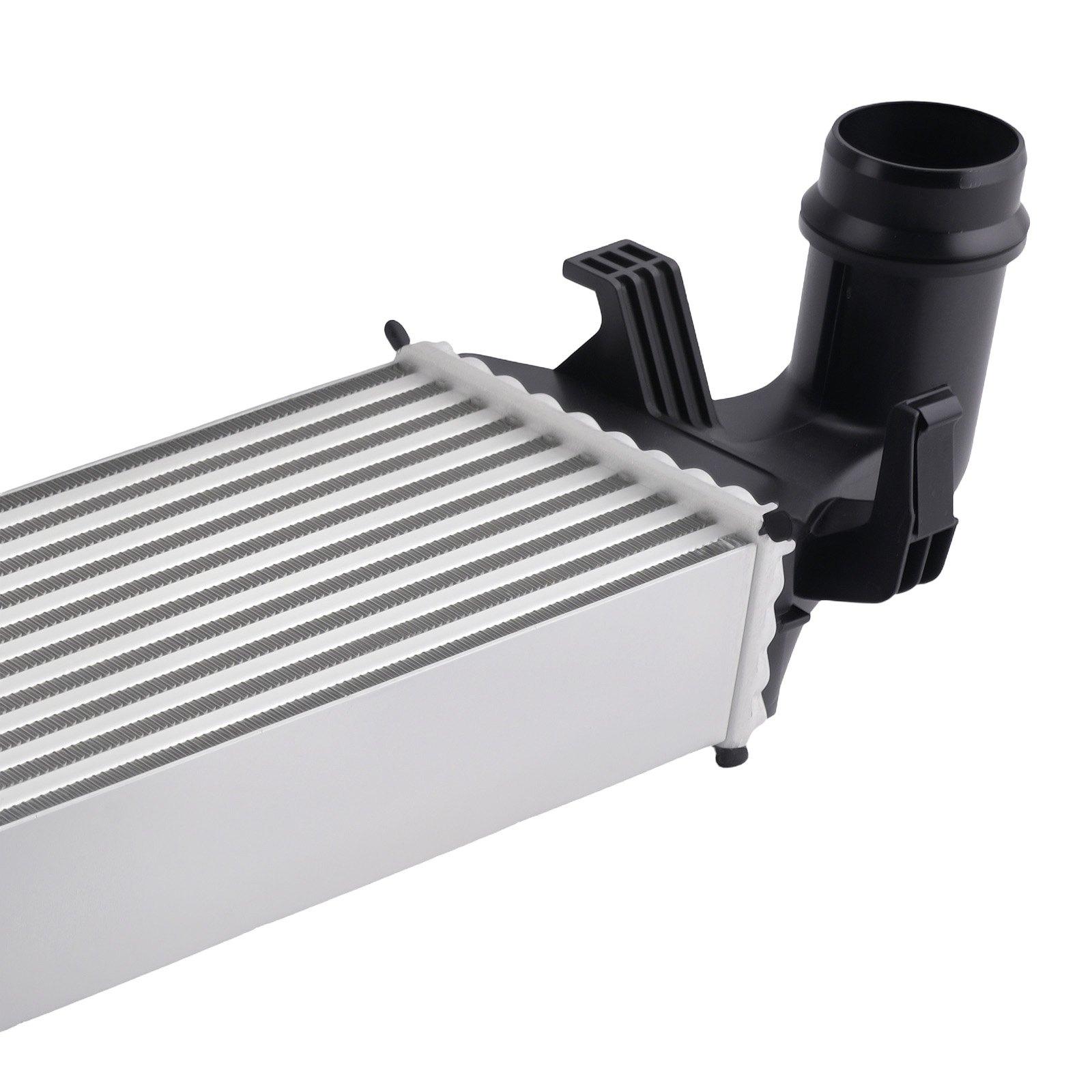 Turbo Charge Air Cooler For Mercedes CLA250/GLA250 Infiniti QX30 2465000900